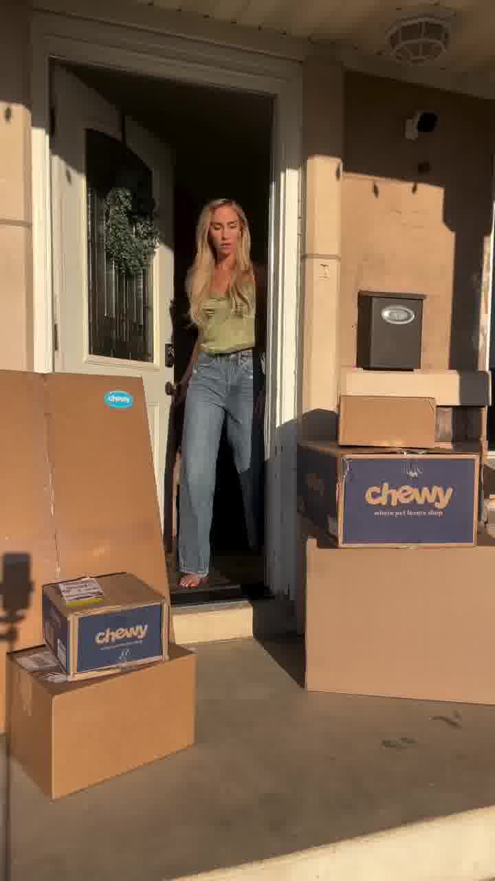 Chewy video ad — The Only Investment I Can Justify!