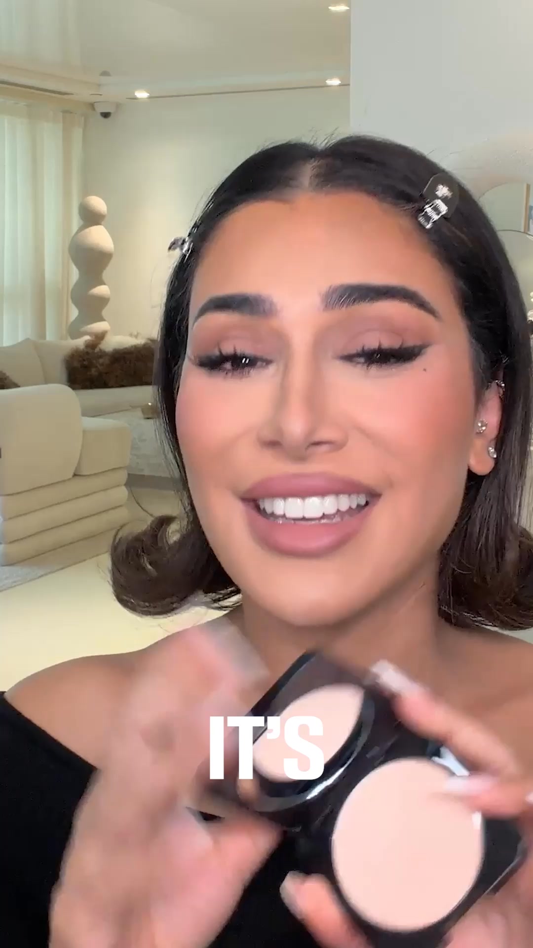 Huda Beauty video ad — Bake Smarter