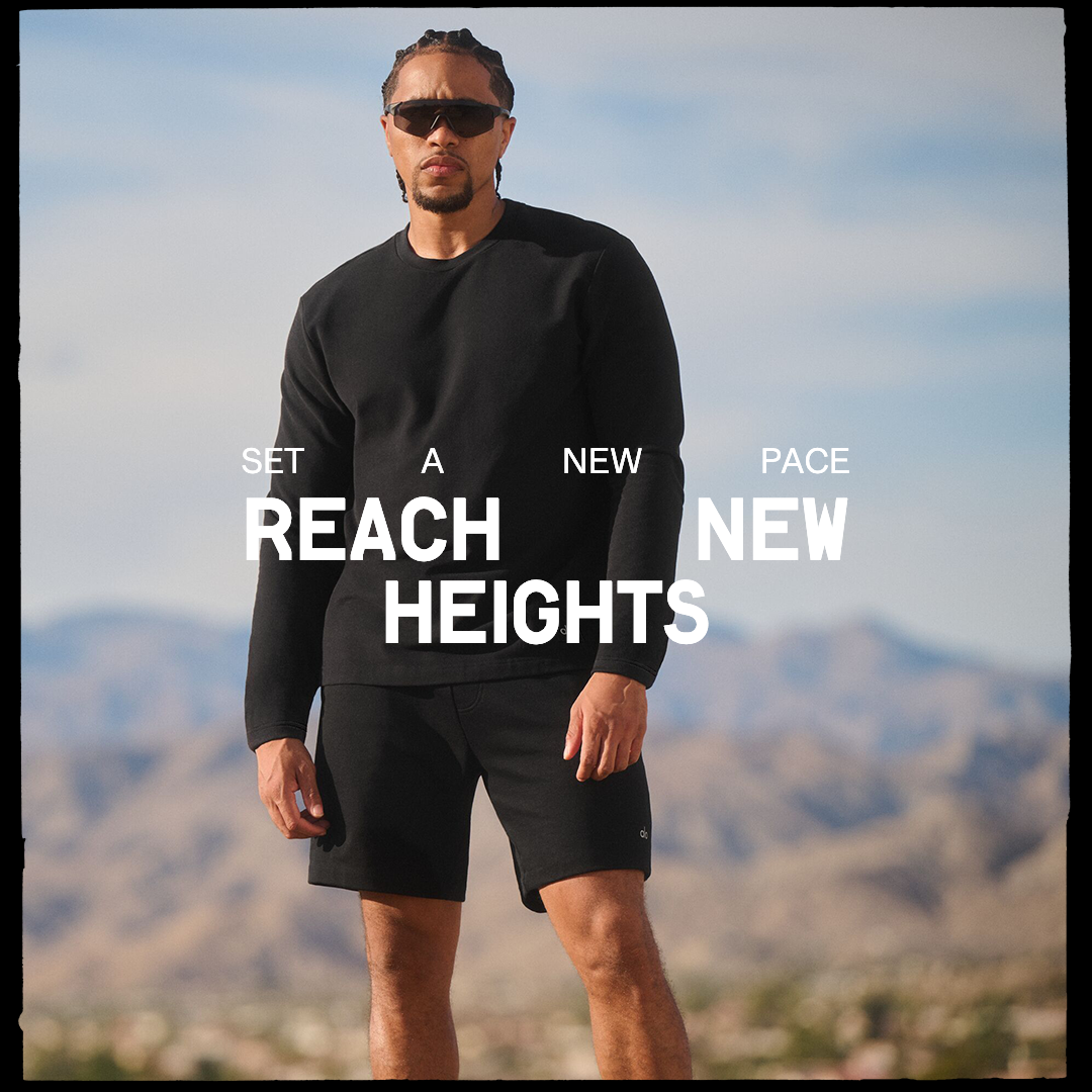 Alo Yoga image ad — Performance Gear